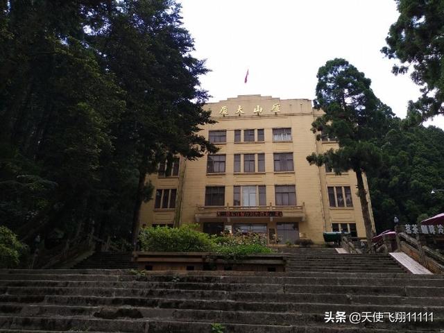 庐山文化景区，庐山无愧中国第一个世界文化景观遗产