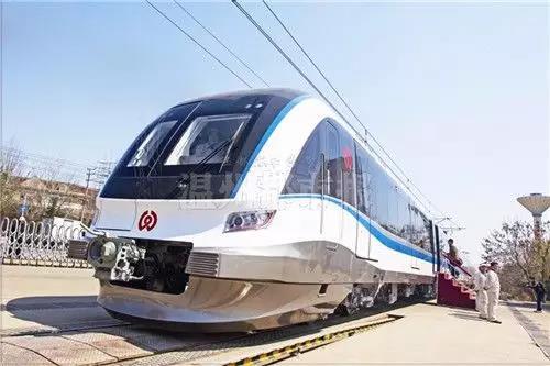 市域快轨的优点和缺点，“轨道上的都市圈”加速建成