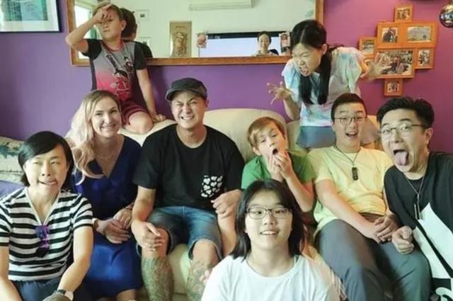 香港歌神许冠杰隐退，初代歌神许冠杰罕曝光