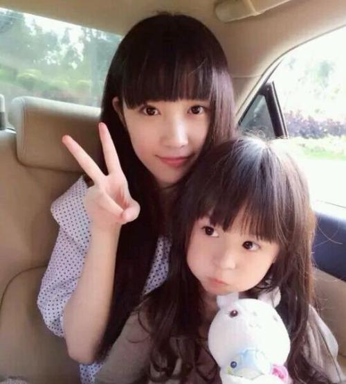 刘楚恬一家三口，小芈月刘楚恬人气不输孙俪