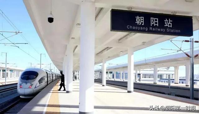 站在昌平望朝阳，昌平、朝阳交界处的一条街居然变成了这样