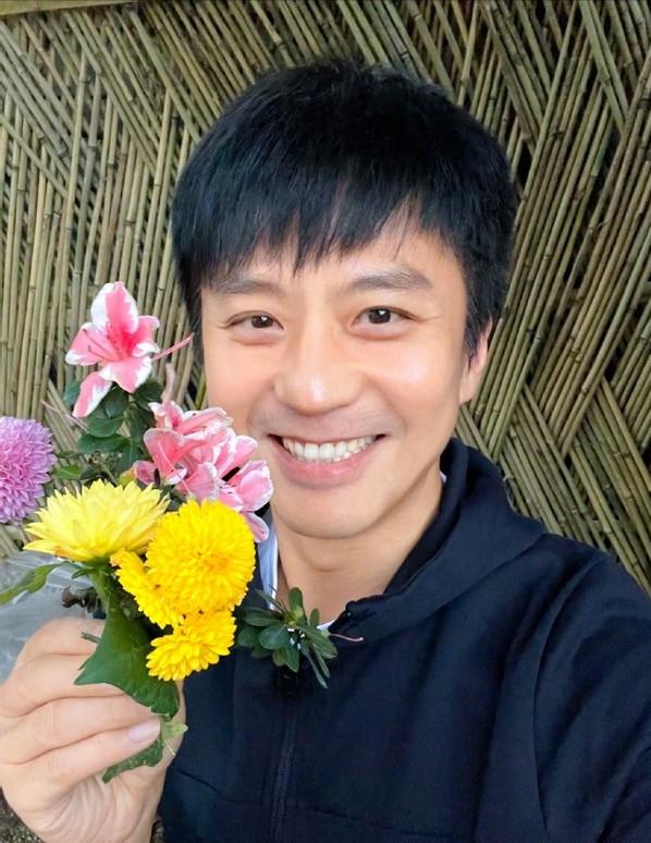 情人节送男友什么明星夫妇如何庆祝情人节？邓超为孙俪送花，杨颖玩梗疑似暗