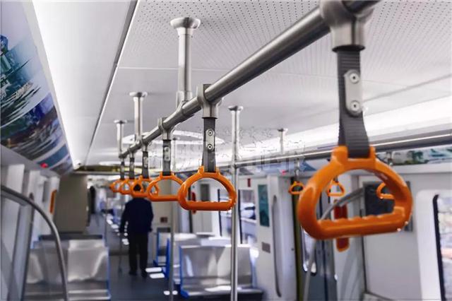 市域快轨的优点和缺点，“轨道上的都市圈”加速建成