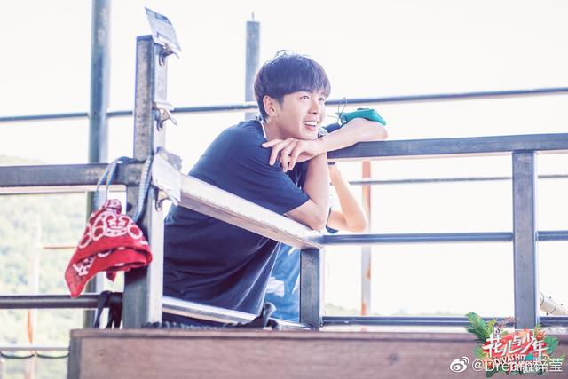 有一种避嫌叫张若昀上春晚，张若昀和唐艺昕公开后首次同台