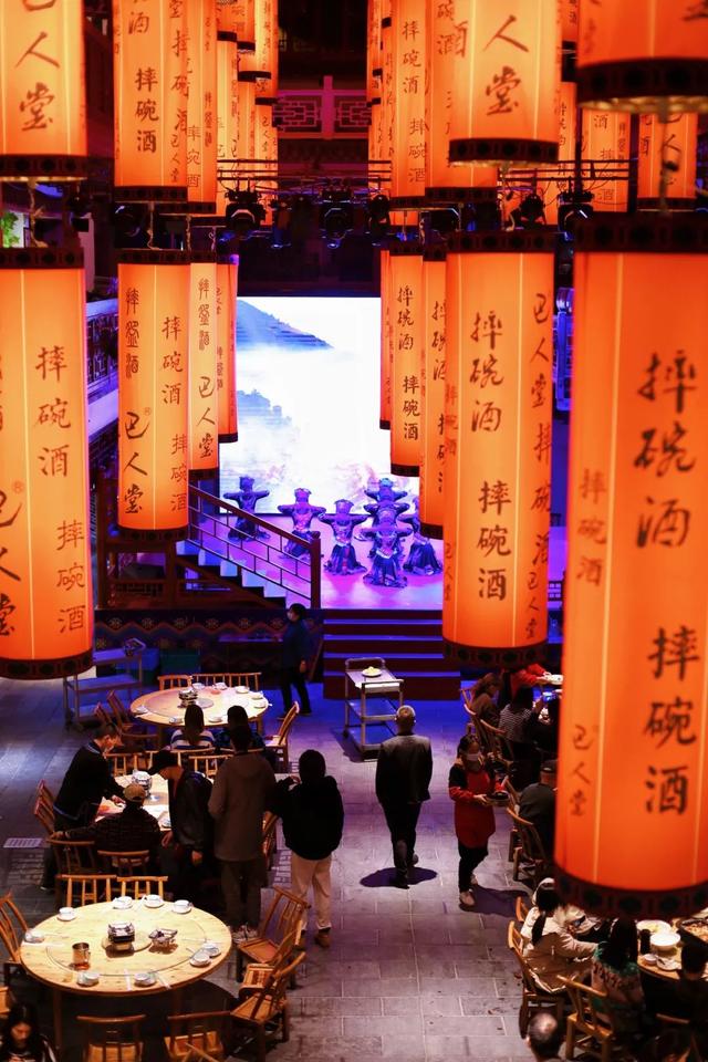 湖北恩施旅游攻略，湖北恩施旅行除了峡谷风光（湖北恩施旅游必玩攻略）
