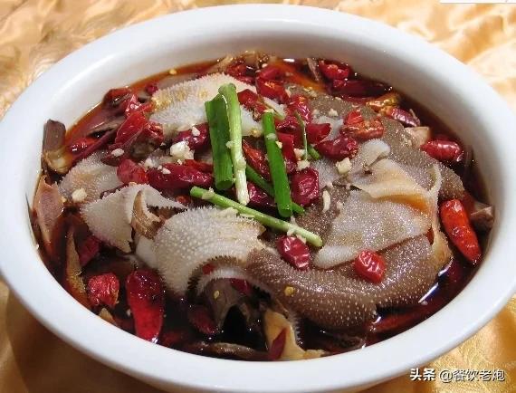 牛杂的做法和配料，做牛杂的配方和步骤（大妈靠卖牛杂买车买房）