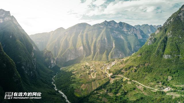 重庆环线自驾游最佳线路，5天打卡4座县城7个景点