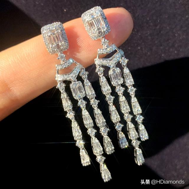 情人节礼物排行榜，情人节礼物排行榜实用大牌（情人节送什么礼物好）