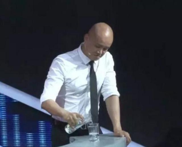 乐嘉和涂磊近况，看完乐嘉的老婆