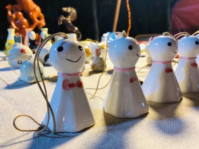 西双版纳江边夜市，西双版纳最火爆的夜市（到西双版纳一定要知道的五件事）