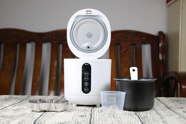 苏泊尔电饭煲怎么蒸米饭，苏泊尔蒸汽电饭煲怎么蒸米饭（米饭又亮又白又香）