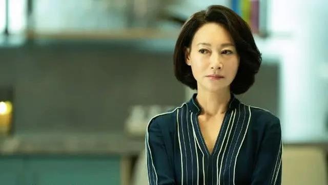 不完美的她像穆静这种没有责任感的母亲，穆静放手