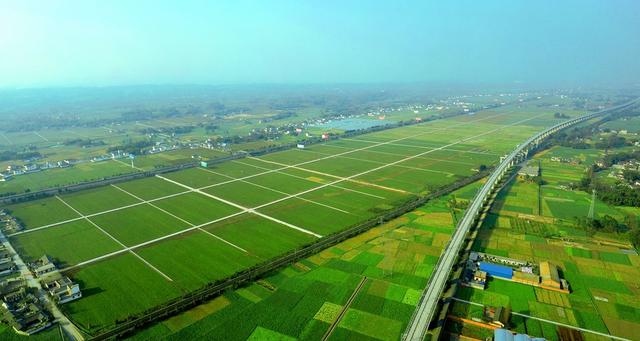 江苏省土地面积，东海黄海面积多少（最大166万平方公里）