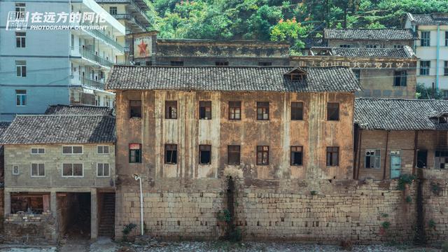 重庆环线自驾游最佳线路，5天打卡4座县城7个景点