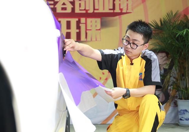 汽车美容有前途吗，学汽车美容未来有前途吗