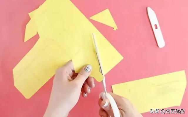 六一儿童节卡纸手工作品，六一儿童节怎样用卡纸做手工（暑假手工孩子赞爆了）