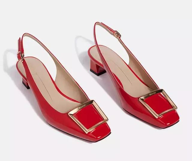 国产时尚鞋排行榜前十名，2022年国产十强