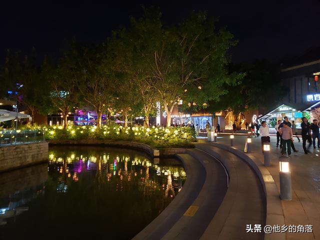 华侨城欢乐海岸游玩攻略，深圳华侨城欢乐海岸的夜晚充满了休闲和浪漫