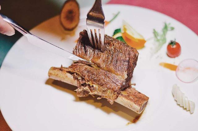 怎样煎牛排又嫩又好吃，怎么煎牛排才是最好吃的