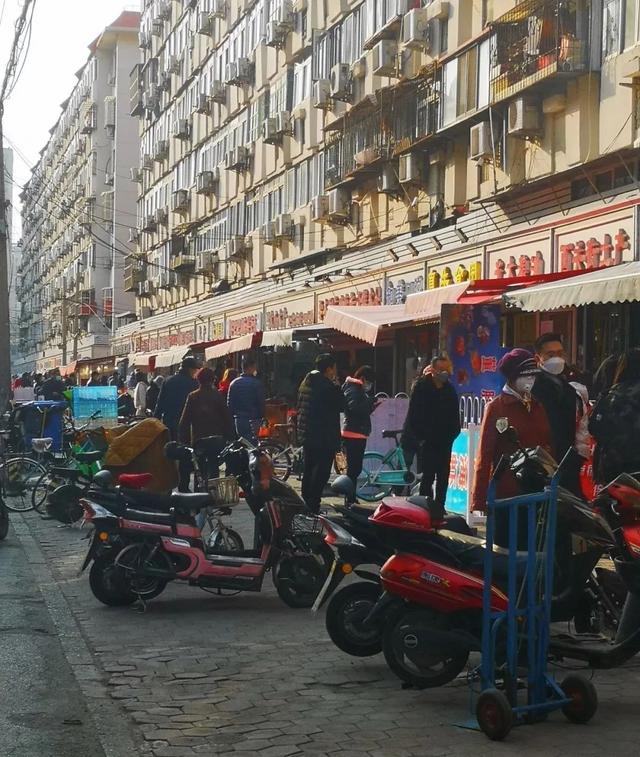 天津比较有名的小吃街，熟悉的天津街，回来了