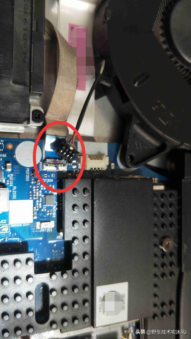 笔记本电脑换硅脂图文，笔记本的拆机清灰和换硅脂指南