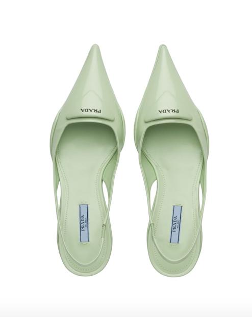 细跟的高跟鞋穿搭，今年的时髦高跟鞋都在这儿了