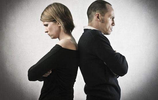 男人分手后后悔的表现，男人出现“反常”的情况