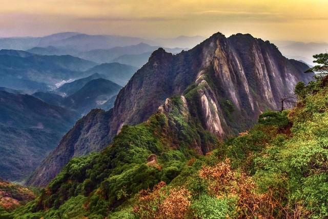 冬季江西旅游必去十大景点，江西8个著名名山山清水秀