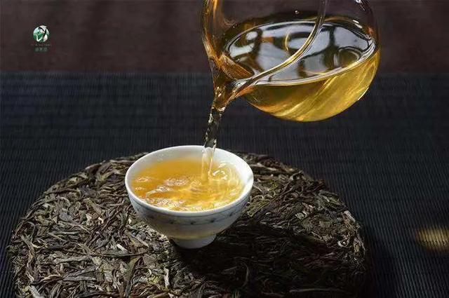 名山帕沙古樹普洱生茶，01帕沙古樹茶