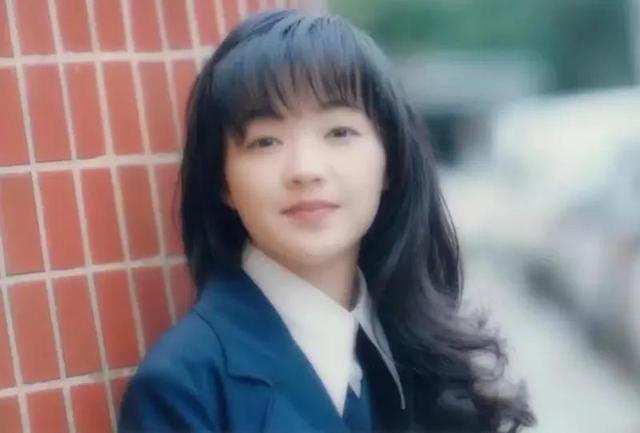 陈慧娴最新歌曲，陈慧娴精选歌曲30首（陈慧娴加盟英皇后首个大动作）