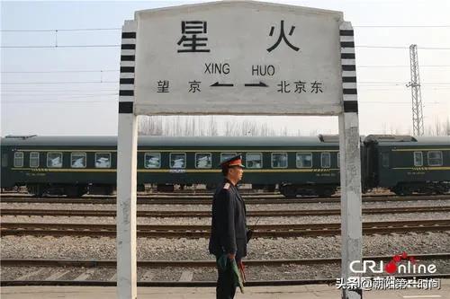 站在昌平望朝阳，昌平、朝阳交界处的一条街居然变成了这样