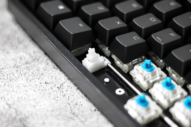 樱桃mx8.0键盘评测，樱桃MX2.0S机械键盘体验