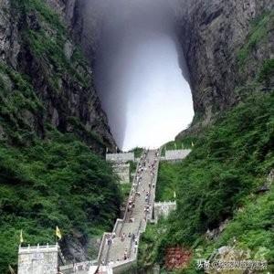 张家界旅游几月份去好，去张家界几月份旅游最好时间（张家界旅游什么时候去最好）