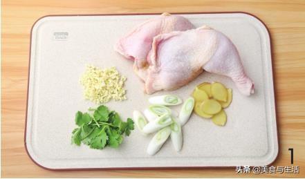 怎样炖鸡腿好吃又嫩，出锅后颜色漂亮味道香