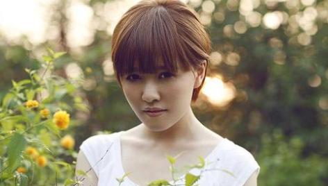 唐笑打武警事件真相，唐笑打武警事件结果如何（挺大肚子与富商老公依偎）