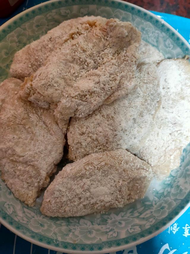 炸鸡翅要炸几分钟，怎么做炸鸡翅才能又脆又香