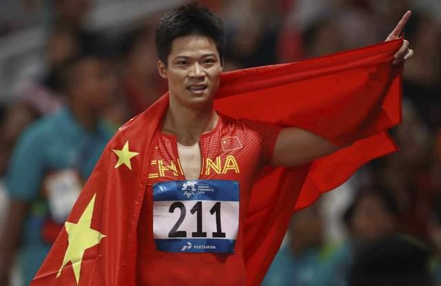 苏炳添与博尔特身高对比，38岁韩寒达国三标准