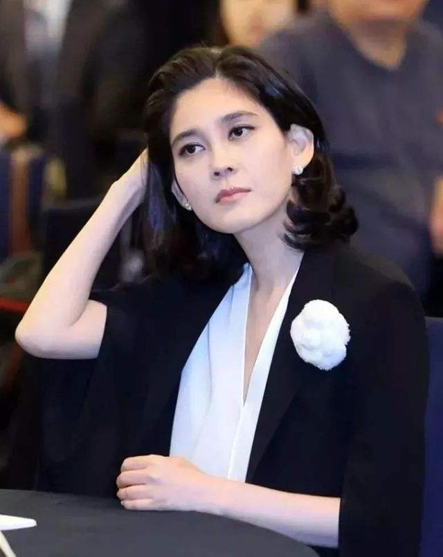 三星集团长公主，三星集团董事长家族（三星52岁长公主）