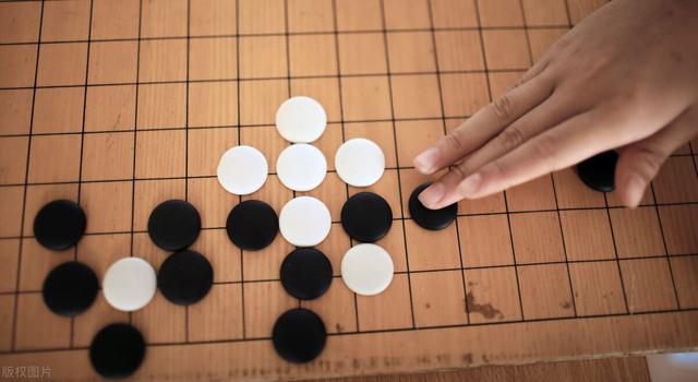 围棋入门基础知识教学方法有哪些，围棋入门学习方法和技巧