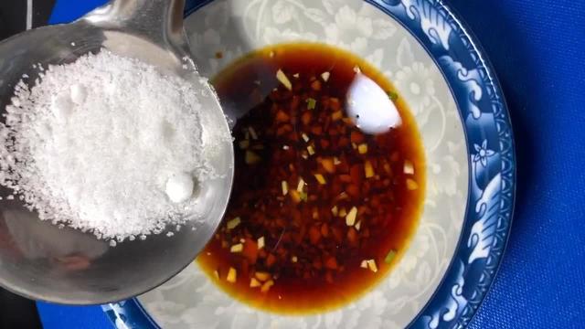 酥脆茄子的家常做法，我家一周吃5次