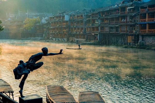 三月最值得去的旅游地方，9大绝美春色旅行地