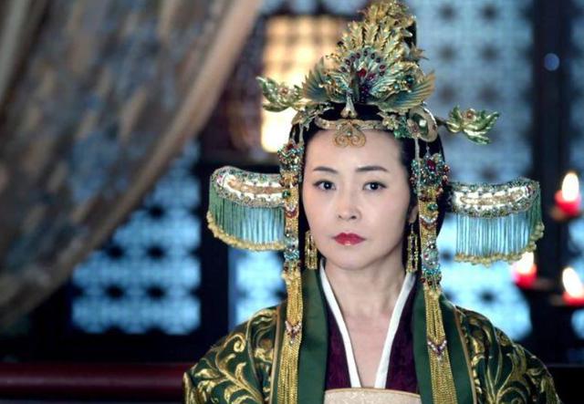 竹夫人在线播放，雪花女神龙什么时候开始播放的（春灯雅谜之竹夫人、镜子）