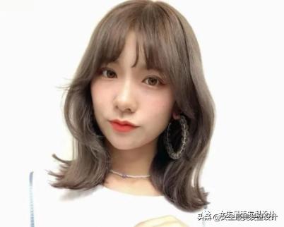 优雅女性发型图，不要选大背头、大妈卷
