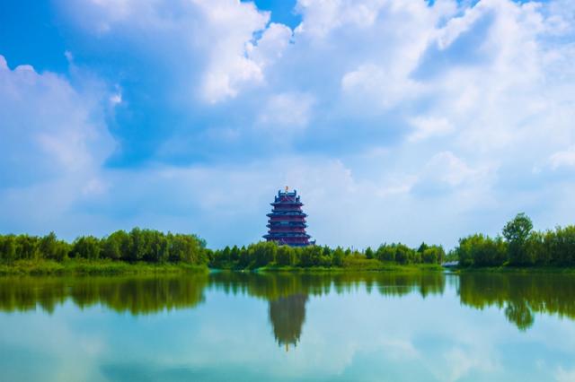 徐州高铁站最新信息，徐州应适时启动徐州高铁北站及西北联络高铁线的建设
