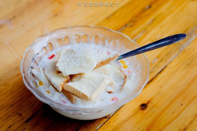 西双版纳吃的美食，西双版纳最值得去的美食（旅游景点好吃不好吃小吃盘点16）