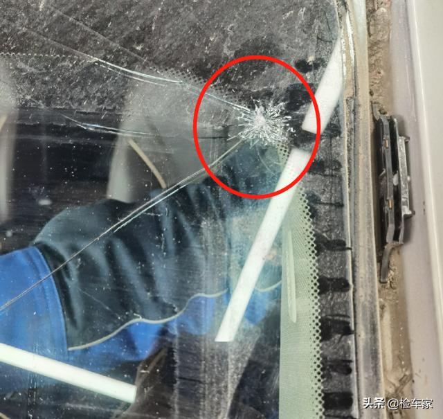 汽车玻璃有哪些优缺点，我们该选择怎样的汽车玻璃