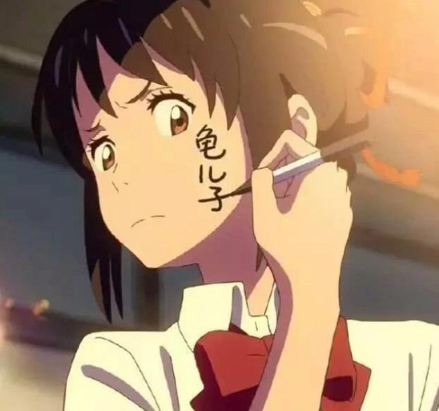 男人给女人的礼物，最让女人动心的，往往是这三种 送女朋友礼物