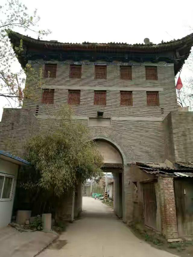 哪家凉皮好吃有名气，哪家凉皮最好吃