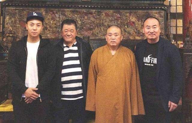 释小龙近照曝光，30岁释小龙近况（30岁释小龙一家近照）