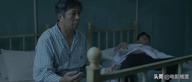 王永泉一人分饰两个角色，《知否》英国公一出场便让观众泪崩